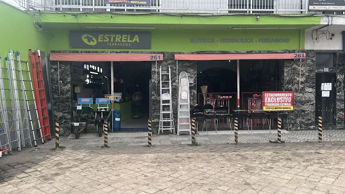 Fachada da loja Estrela Ferragens